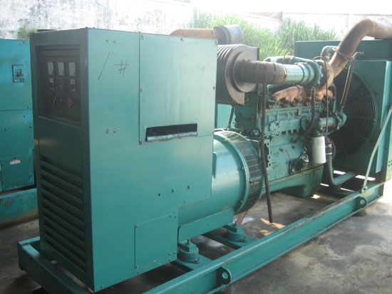 兴业租赁发电机- 发电机碳刷磨损的原因是什么