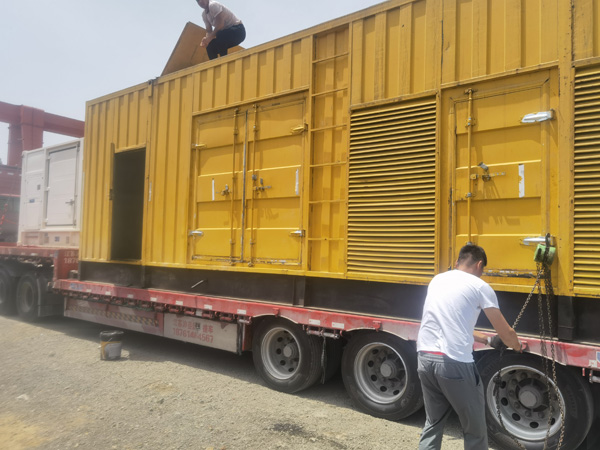 兴业发电机出租100KW发电机需要什么规格的电缆线？