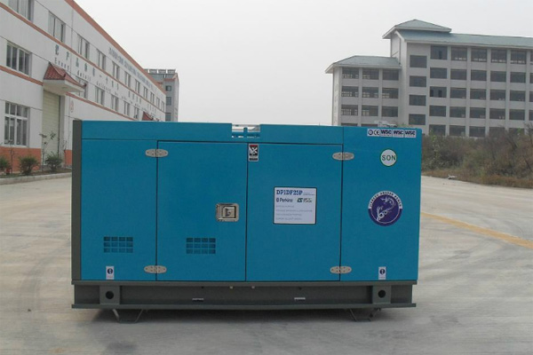 兴业发电机租赁发电机组的换季保养注意事项