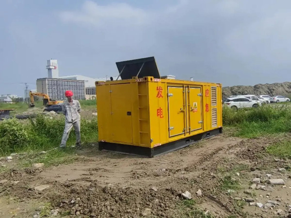 兴业200KW柴油发电机机组每小时的油耗量受哪些因素影响？